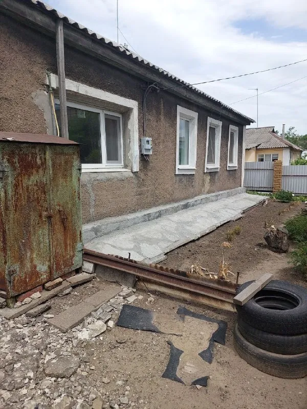 ‼️❗️срочно❗️‼️ ✨✨🏡продам дом✨✨ 📍📍📍г. Макее. .. Br>🌳очень ухоженный земельный участок, много фруктовых деревьев и кустарников ✅хоз. Постройки, гараж 📍остановка, магазины, садик, школа в шаговой доступности 📑✅документы полностью готовы к продаже 📸больше фото по запросу 💰💰💰💰3500000р ☎️☎️ +79493823418 инна - фотография - 2