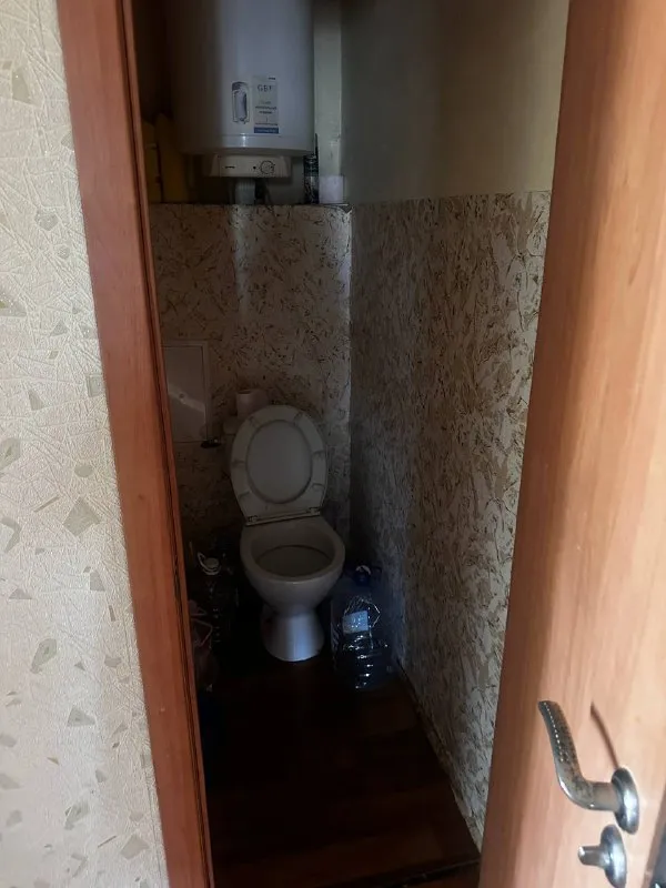 ‼️аренда квартиры‼️ 🏡аренда комнатная квартира 📍г. макеевка днр 🗺ориентир: автостанция червоногвардейская ✅сдам квартиру для семьи с детьми, мужчины итр сроком более 6 месяцев ✅раздельные комнаты, спальное место- диваны ✅бойлер, проточный нагреватель, вся техника в наличии 💦вода в квартире согласно графика района ‼️долгосрочная аренда‼️ 💴цена: 18.000₽ + комуслуги ☎️+79494194208 ан аренда днр - фотография - 6