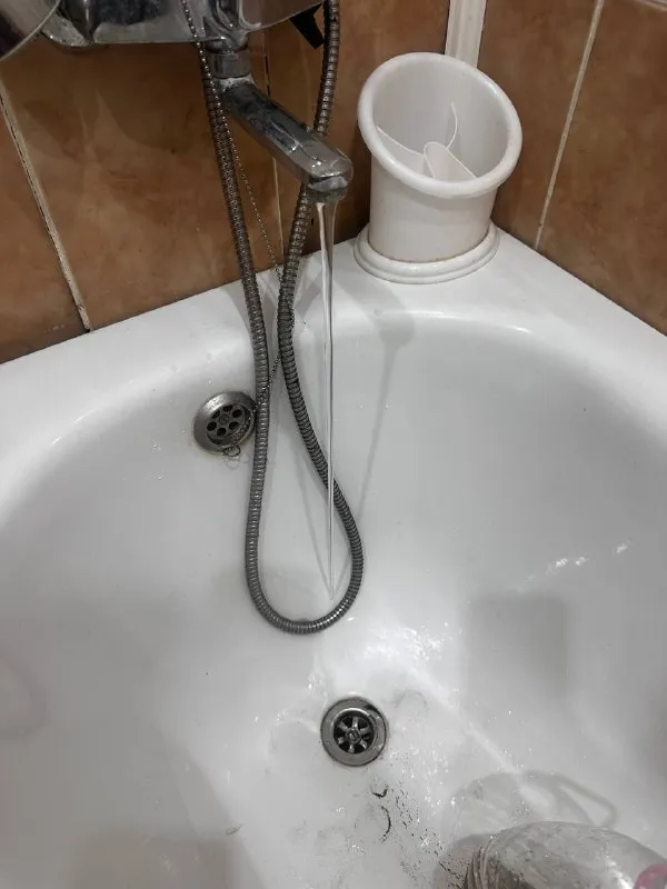 ‼️аренда квартиры‼️ 🏡аренда комнатная квартира 📍г. макеевка днр 🗺ориентир: автостанция червоногвардейская ✅сдам квартиру для семьи с детьми, мужчины итр сроком более 6 месяцев ✅раздельные комнаты, спальное место- диваны ✅бойлер, проточный нагреватель, вся техника в наличии 💦вода в квартире согласно графика района ‼️долгосрочная аренда‼️ 💴цена: 18.000₽ + комуслуги ☎️+79494194208 ан аренда днр - фотография - 9