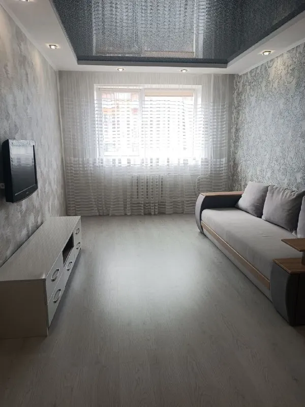 ⚡недвижимость днр⚡ ‼️продажа квартиры‼️ 🏡продажа комнатная квартира петровский район 🗺г. донецк днр мкр-н тихий ✅общая площадь–73 м2 ✅этажность–5/9 жилого дома ✅санузел раздельный дом 2012 года постройки ✅квартира продается с мебелью и бытовой техникой ✅рядом школа, детский садик, магазин, рынок, остановка общественного транспорта 🔥собственник 💴цена: 10🍋800.000 ₽ ☎️+7(949) 414-73-72 виктория недвижимость днр - фотография - 2