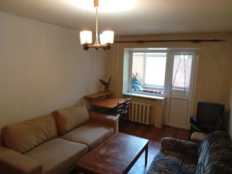 ⚡недвижимость днр⚡ ‼️продажа квартиры‼️ 🏡продается комнатная квартира в калининский район 🗺город донецк днр улица краснофлотская, 78 3/5, не угловая, дом кирпичный общая площадь квартиры 43.1 м2 ✅балкон застеклённый окна и балкон выходят на парк «гулливер». санузел совмещённый ✅вода по графику газовая колонка жилое состояние ✅рядом школа, детский садик, парк, детская областная больница, хорошая транспортная развязка, множество различных магазинов 🧾документы готовы 🔥собственник 💴цена: 4🍋900.000 руб. ☎️+7(949) 335-14-96 📨подписаться - фотография - 3