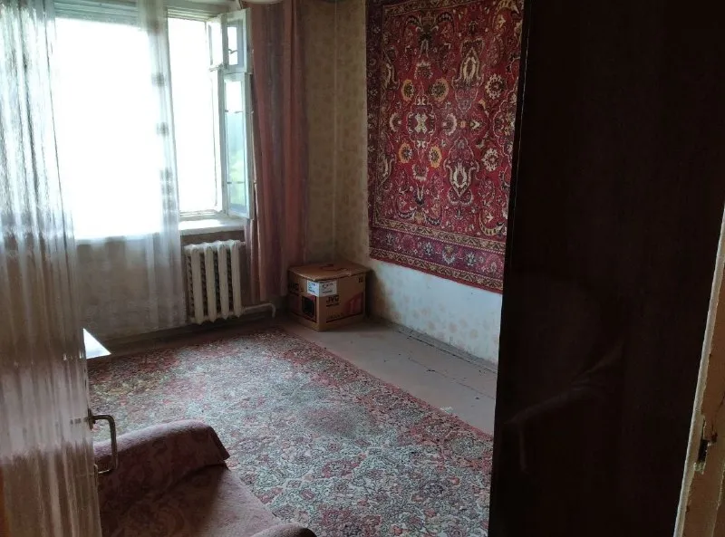 ⚡недвижимость днр⚡ ‼️продажа квартиры‼️ 🏡продажа комнатная квартира будённовский район 🗺город донецк днр мкр-н цветочный ✅этажность–7/9 жилого дома ✅квартира не угловая в шаговой доступности детский сад, школа, супермаркеты, охраняемая стоянка, остановка общественного транспорта, сто 🧾документы готовы 🔥собственник 💴цена: 5🍋000.000 ₽ ☎️+7(949) 498-71-39 евгений недвижимость днр - фотография - 2