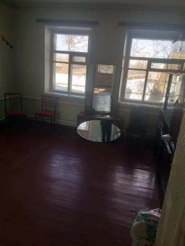 ⚡недвижимость днр⚡ ‼️продажа дома‼️ 🏡продается дом кировский район🗺город донецк днр ул. Старицкого 📍ориентир: фабрика игрушек ✅общая площадь дома–90 м2 ✅паровое отопление, газ, центральный водопровод ✅есть хозпостройки 🧾документы готовы 🔥собственник 💴цена: 5🍋000.000 руб ☎️+7(949) 332-81-32 📨подписаться - фотография - 6