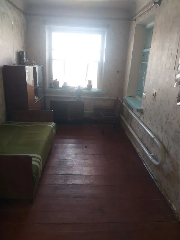 ⚡недвижимость днр⚡ ‼️продажа дома‼️ 🏡продается дом кировский район🗺город донецк днр ул. Старицкого 📍ориентир: фабрика игрушек ✅общая площадь дома–90 м2 ✅паровое отопление, газ, центральный водопровод ✅есть хозпостройки 🧾документы готовы 🔥собственник 💴цена: 5🍋000.000 руб ☎️+7(949) 332-81-32 📨подписаться - фотография - 7
