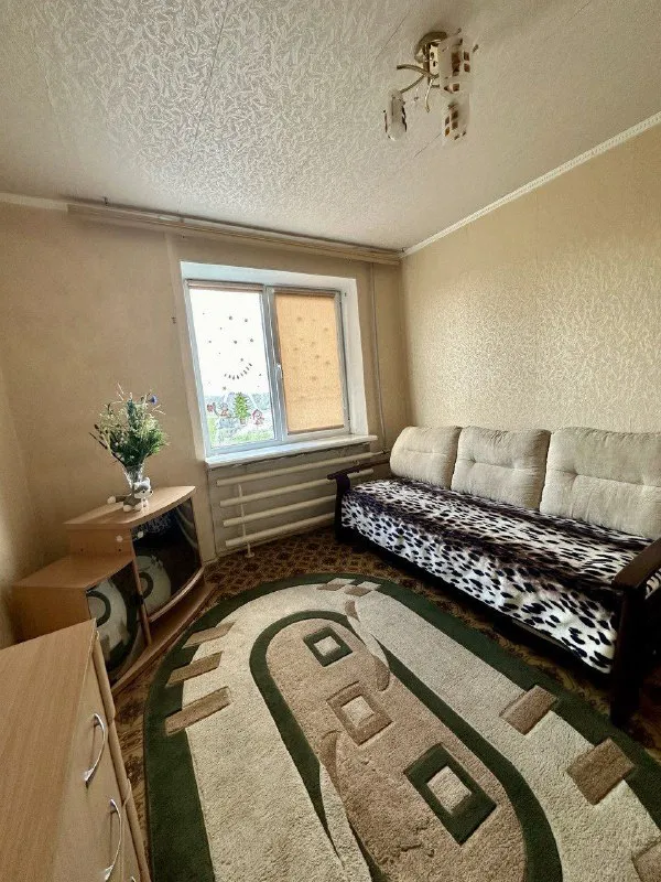 ⚡недвижимость донецк днр. ⚡ ‼️продажа квартиры‼️ 🏡продажа трёхкомнатной квартиры, донецк днр кировский район 📍ориентир: 19 шахта мкр-н текстильщик ✅общая площадь–47,8 м2 ✅этажность–4/5 жилого дома 💬продам квартиру с раздельными комнатами с частичным ремонтом, ✅металлопластиковые окна, балкон застеклен дерево. ✅квартира угловая продажа с мебелью и бытовой техникой 📰документы в росреестре 💳цена: 4🍋450.000 млн. рубл. ‼️торг. 📞все подробности по тел; 📲☎️+7(949)419-42-08 📨подписаться - фотография - 3