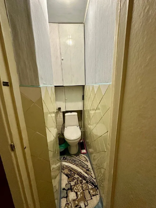 ⚡недвижимость донецк днр. ⚡ ‼️продажа квартиры‼️ 🏡продажа трёхкомнатной квартиры, донецк днр кировский район 📍ориентир: 19 шахта мкр-н текстильщик ✅общая площадь–47,8 м2 ✅этажность–4/5 жилого дома 💬продам квартиру с раздельными комнатами с частичным ремонтом, ✅металлопластиковые окна, балкон застеклен дерево. ✅квартира угловая продажа с мебелью и бытовой техникой 📰документы в росреестре 💳цена: 4🍋450.000 млн. рубл. ‼️торг. 📞все подробности по тел; 📲☎️+7(949)419-42-08 📨подписаться - фотография - 9