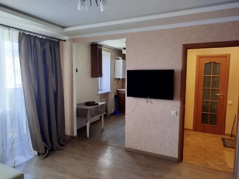 ⚡недвижимость донецк днр. ⚡ ‼️продажа квартиры‼️ 🏡продажа однокомнатной квартиры. 🌏город: донецк. днр. 🌇район: ленинский. 📍ул. куйбышева. ✅этажность–9/9 жилого дома. ✅продается 1-х однокомнатная квартира с мебелью и техникой. ✅дом кирпичный, построен в 2005г. ✅в квартире газовое автономное отопление, вода по графику. 🔥собственник. 💳цена: 3🍋700.000₽ млн. рублей. 📞подробности по тел; 📲☎️+7(949) 421-34-77 евгений. 📨подписаться - фотография - 4