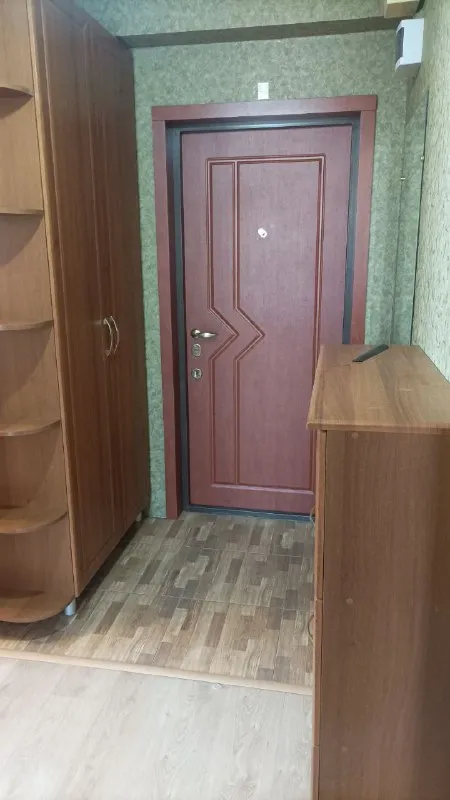 сдам квартиру. от хозяина. трехкомнатная квартира 🌇кв. п. восточный г. макеевка📍 ✅в хорошем состояни... - фотография