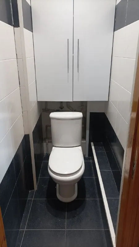 сдам квартиру. от хозяина. трехкомнатная квартира 🌇кв. п. восточный г. макеевка📍 ✅в хорошем состоянии, вся необходимая мебель и техника есть. 💦вода круглосуточно. 💰стоимость 40 000₽ + к/у. 📲☎️+7-949-391-70-93 📲☎️+7-949-081-64-57 оксана подписаться  |  дать объявление - фотография - 10