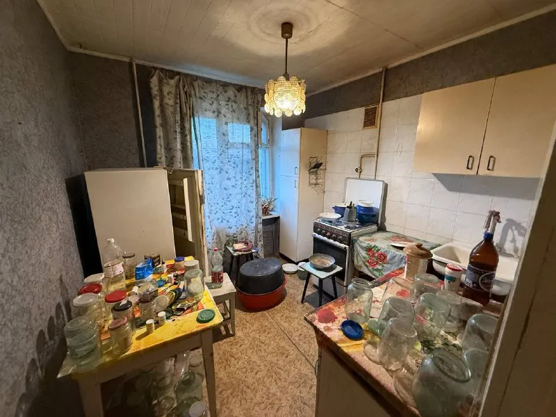 ☎️+79496455686 продажа однокомнатной - квартиры в ворошиловский районе донецка‼️ - мира 1 ‼️ расположена в девятиэтажном доме, на восьмом этаже‼️ документы полностью готовы к сделке‼️ собственник в донецке‼️ 📌вода согласно графику 📌квартира теплая насыщенная инфраструктура: - детские сады; - школы; - продуктовые магазины; - супермаркет 👌развитая транспортная развязка в любую точку города. остановки маршрутного такси в шаговой доступности. цена 2 800 000 руб ☎️+79496455686 - фотография - 5