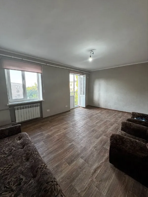 продаю 2-х комнатную квартиру в макеевке, пересечение ул. ленина и ул. новой (301-й донецкой дивизии... - фотография