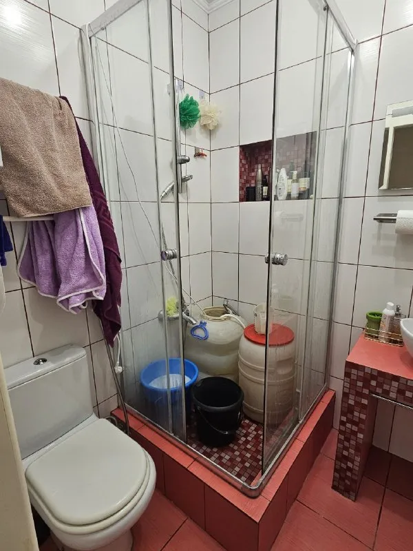 ‼️продажа квартиры‼️ 🏡продам двухкомнатная квартира с мебелью и техникой в центре донецка 🗺г. донецк днр калининский район 📍ориентир: калининской рынок, ресторан «молдова» ✅этажность–2/2 жилого дома ✅общая площадь–44,6 м2 ✅выполнен ремонт, с заменой коммуникаций ✅зелёный, уютный двор с детской площадкой, тихие соседи 🚘рядом с домом парковка, хорошая транспортная развязка ✅рядом школы, садики, стоиатология, административные здания 🔥собственник ☎️+7(949) 424-93-25 татьяна 💴цена: 5🍋500.000 руб. ‼️торг недвижимость днр - фотография - 10