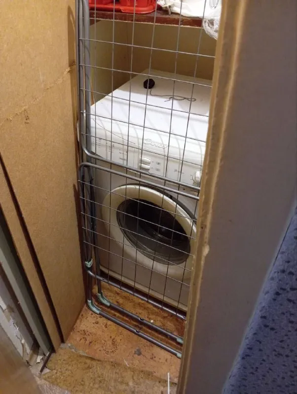 аренда однокомнатной квартиры 🌇донецк, калининский район, ул. разенкова📍 ✅этажность 6/9 🌎рядом пр. ильича, мединститут, прекрасная транспортная развязка. ✅есть всё необходимое для проживания. 💦воду  временно можно набирать внизу в подъезде, работает 2 лифта! 💰цена 10 000 ₽ + коммуналка! 📲☎️+79493268382 виктория ан подписаться | дать объявление - фотография - 10