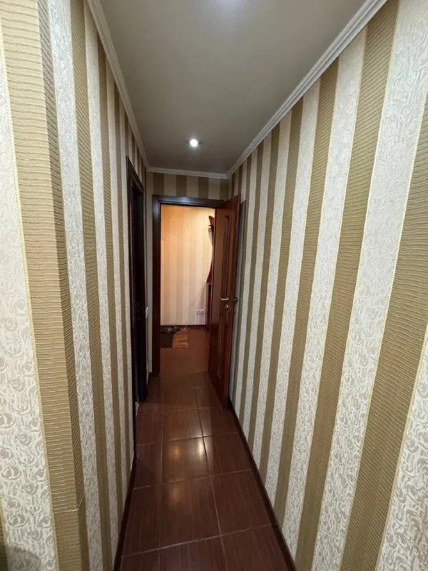 аренда 3-х комнатной квартиры на длительный срок ! 🌇макеевка, мкр. центральный📍 💦вода круглосуточно!... - фотография