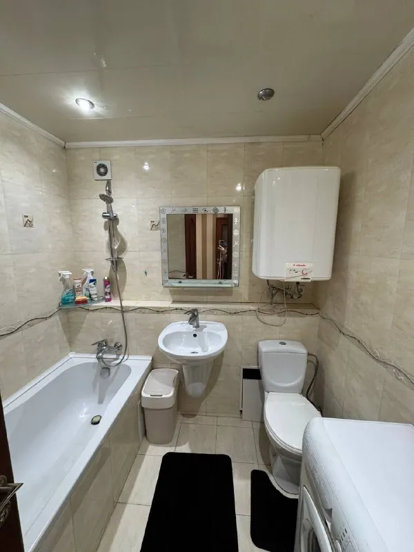 аренда 3-х комнатной квартиры на длительный срок ! 🌇макеевка, мкр. центральный📍 💦вода круглосуточно! ✅общая площадь 66кв. м, 5 этаж 9 этажного дома, не угловая ! ✅квартира после капитального ремонта ! окна пластиковые, 2 застекленных балкона. ✅нагревательный бак, кондиционер, холодильник, стиральная машинка ! 👍шикарное месторасположение: детский сад, гимназия, больница, супермаркеты, остановка общественного транспорта. 💰цена : 60 000 ₽ + ку ☎️+79493418412 лилия ан терем подписаться | дать объявление - фотография - 10