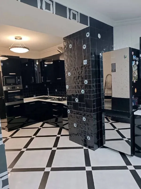 сдается 3х комнатная квартира на длительный срок❗️ 🌇самый центр города донецка в 2х шагах от бульвара пушкина📍 💦вода горячая/ холодная 24/7 ✅посудомоечная, стиральная машина, кондиционеры, телевизор ✅все есть для комфортной жизни 💰цена 70 тыс. ₽ + к/у + залог 📲☎️+79493859588 агентства прошу не беспокоить подписаться | дать объявление - фотография - 7