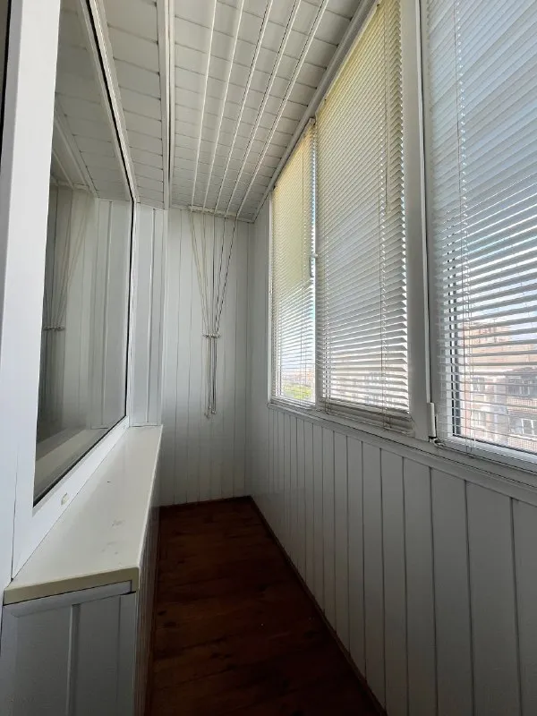 ‼️продажа квартиры‼️ 🏡продаётся 1-комнатная квартира в киевский район 🗺г. донецк днр ул. собинова 134 ✅этажность–9/9 жилого дома ✅общая площадь квартиры 34.1 м2 🏡квартира от собственника, без агентства ✅в комнате: диван, тумба, кондиционер ✅в кухне: кухонная мебель, холодильник, газовая плита ✅санузел совмещенный, унитаз, ванна, вывод под стиральную машину, новая стиральная машина будет подключена 🧾документы готовы 🔥собственник 💴цена: 3🍋600.000 рублей торг‼️ ☎️+7(949) 407-60-68 📨подписаться - фотография - 6