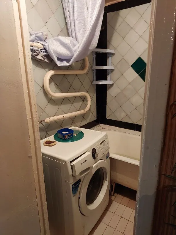 ️продам 2-х комнатную квартиру 🌇макеевка, бажанова, до центра города 15 мин, ул. руднева📍 ✅квартира находится на 5 этаже 9-х этажного дома. ✅площадь 49,7 кв. м. комнаты просторные с мебелью. ✅санузел раздельный. ✅окна везде пластиковые. ✅имеется лоджия. 👍инфраструктура в районе вся имеется. - фотография - 9