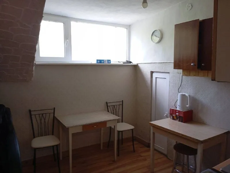 🅰️🅰️🅰️🅰️🅰️🅰️🅰️🅰️🅰️ 2-х комнатная квартира 📍в центре с новым кондиционером ✅вода круглосуточно!!! ✅им... - фотография