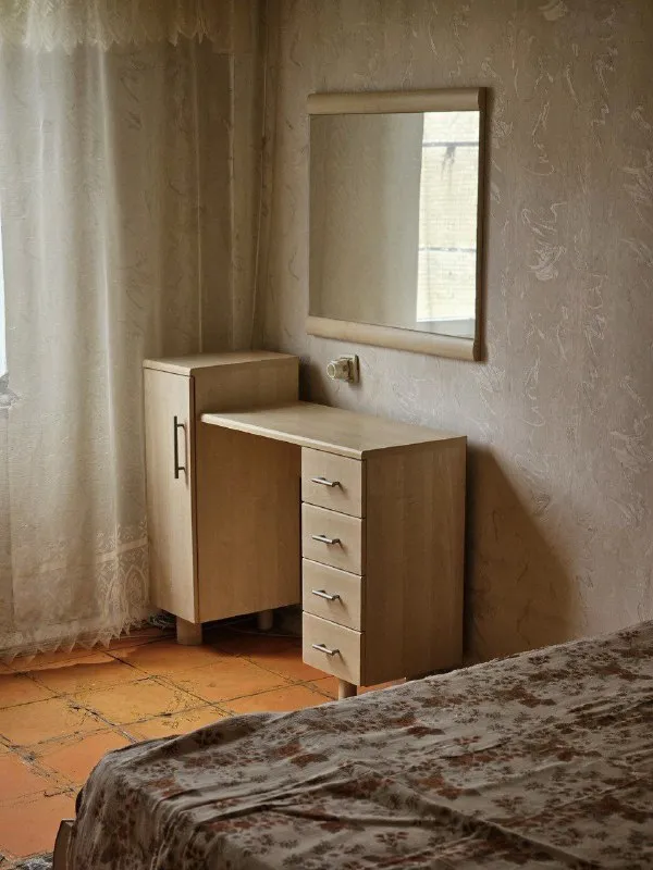 срочная продажа, цена снижена! трёхкомнатной квартиры 🌇донецк, ворошиловский район бульвар школьный. 📍 👍отличное месторасположение! ✅тихий центр. ✅рядом парковая зона, крытый рынок, набережная. ✅в квартире незаконченный капремонт. ✅общ площадь 65 кв ✅этаж 7/9. ✅ванна после ремонта с заменой коммуникации, новые окна и балкон, спальная после ремонта. ❗️вам осталось сделать кухню и две комнаты по своему вкусу. ✅отличный вариант для жизни! 💰цена 6,3 млн, торг ! 📲☎️+79493389894 ан евгения подписаться | дать объявление - фотография - 5