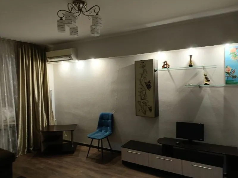 🅰️🅰️🅰️🅰️🅰️🅰️🅰️🅰️🅰️ посуточно квартира в донецке 🌇квартира расположена напротив донецк-сити, киевский... - фотография