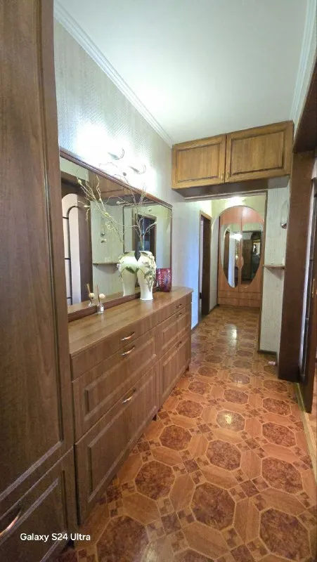 продам трехкомнатную квартиру 🌇донецк, ул. петровского, 126а (центр текстильщика, ориентиры: пту №22... - фотография