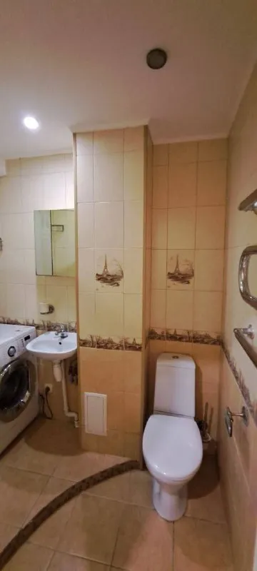 продажа 2х комнатной квартиры 🌇в центре донецка ворошиловский район крытый рынок - ул. любавина лучшая локация города 📍 🔹холодная и горячая вода по графику, газовая колонка 🔹в квартире сделан качественный ремонт 🔹установлены пластиковые окна 🔹этажность дома 4/5 🔹общая квадратура 44кв 🔹остается полностью вся мебель и техника необходимая для проживания 🔹хорошая транспортная развязка. сады, школы, магазины, все что нужно для комфортной жизни в шаговой доступности 📄документы полностью готовы к сделке, прописанных нет 💰цена: 5 900 000 торг уместен собственник на сделке❗️ показ возможен в любое время 📲☎️ +79496455686 📲☎️ +79495059339 подписаться | дать объявление - фотография - 6