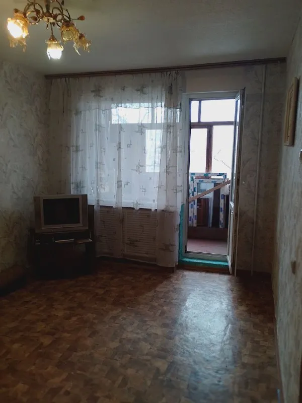 ‼️продажа квартиры‼️ 🏡продаю двухкомнатную квартиру🗺г. донецк днр кировский район мкр-н текстильщиков, универсам "обжора" ✅этажность–7/9 жилого дома ✅выгодное месторасположение для сдачи и удобное для проживания 💦вода идёт по графику состояние хорошее жилое ✅частично мебель, что на фото 🧾в россреестре, праписаных нет 🔥собственник 💴цена:4🍋5 договорная 🔍рассмотриваем ваши предложения ☎️+7(949) 434-20-68 недвижимость днр - фотография - 7