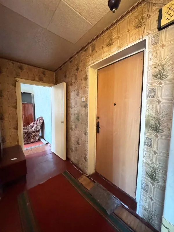 продажа 2х комнатной квартиры 🌇донецк, азотный, лицей №52📍 отличный вариант - под ремонт! ✅светлая,... - фотография