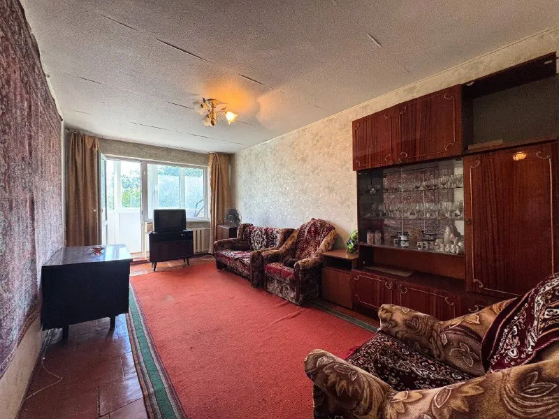 продажа 2х комнатной квартиры 🌇донецк, азотный, лицей №52📍 отличный вариант - под ремонт! ✅светлая, чистая квартира ✅2/5 этаж | площадь 45м2 ✅раздельные просторные комнаты ✅раздельный сан. узел 💦вода - доходит отлично ✅пластиковые окна, застекленный балкон - фотография - 3