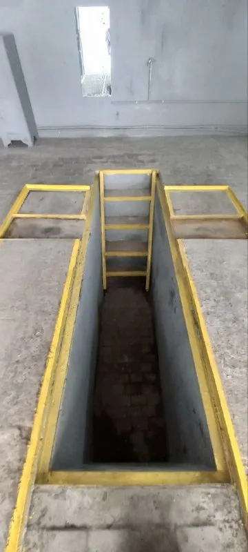 ❗️❗️❗️сдам в аренду сто❗️❗️❗️ в автокомплексе цунами г. макеевка сдается в аренду бокс под сто - автосервис и прочее. .. в боксе есть вода, воздух для пневмоинструмента, электричество 220 и 380, яма, вентиляция, отопление, видеонаблюдение, пожарная сигнализация, интернет, и многое другое. . место фасадное и проездное ( центр города, ул. донецкая 214). у автокомплекса хорошая база клиентов, рядом работает автомойка и шиномонтаж, на втором этаже есть хорошая комната ожидания для клиентов, мини бильярд, и кофейня самообслуживания. (есть ещё дополнительные помещения и боксы для аренды от собственника) цена 60тыс. руб. в месяц. по вопросам звонить после обеда с 12 до 20 часов. тел +79494438401. (на номере есть телеграм) - фотография - 5