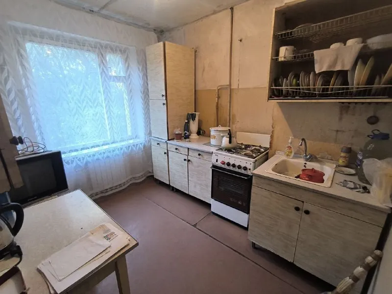 продажа 3х комнатной квартиры 🌇в киевском районе донецка, улица университетская - донецк сити📍 ✅этаж 2/9 ✅общая квартиры 67 кв. м ✅комнаты раздельные ✅квартира теплая 💦вода по графику 👍коммуникации поменяны насыщенная инфраструктура: детские сады, школы, продуктовые магазины, супермаркет, торговый центр❗️ ✅развитая транспортная развязка в любую точку города. остановки маршрутного такси в шаговой доступности. 📑документы готовы к сделке собственник в донецке 💰цена 4 900 000 руб 📲☎️+79495059339 подписаться | дать объявление - фотография - 6