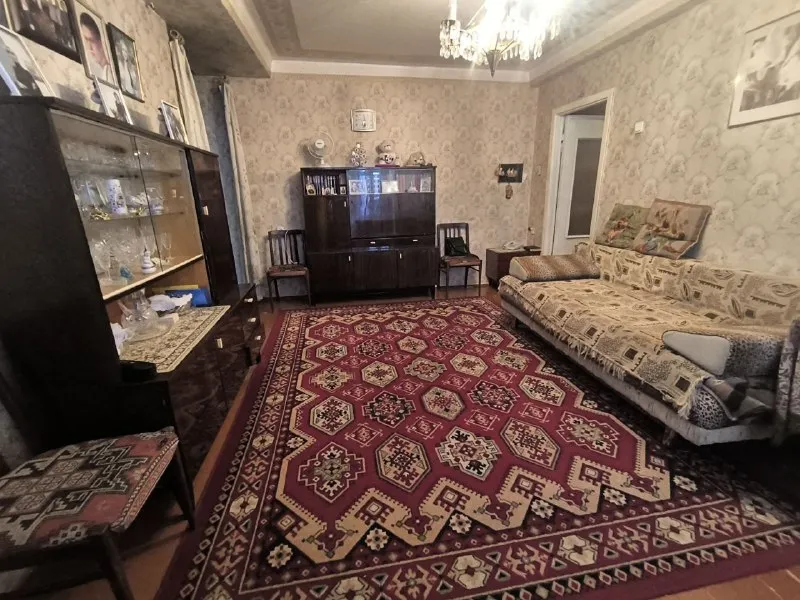 продам трёхкомнатную квартиру 🌇донецк, калининский район, грузия - парк гулливер, проспект ильича 83... - фотография