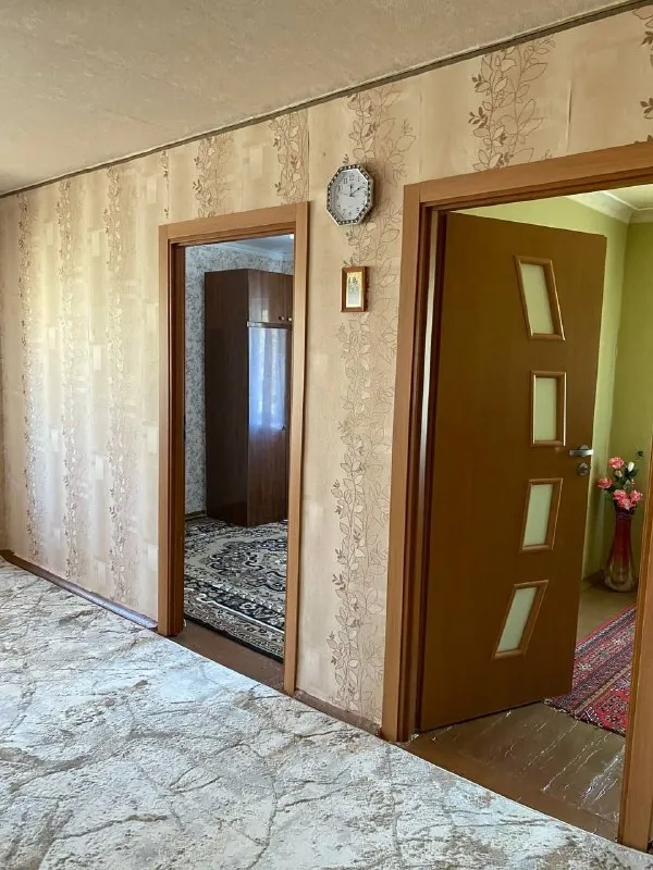 ‼️продажа квартиры‼️ 🏡продаётся трёхкомнатная квартира петровский район 🗺г. донецк днр ул. ревякина 30 ✅этажность–2/2 жилого дома ✅общая площадь–44 м2 ✅спальные комнаты небольшие ✅сантехника, трубы, проводка новые ✅выполнен косметический ремонт в спальне утеплены стены ✅санузел совмещенный, выложен кафелем, имеется стиральная машинка ✅в зале есть кладовая ✅балкон 🧾документы готовы 🔥собственник 💴цена: 2🍋500.000 руб ☎️+7(949) 043-07-22 ирина недвижимость днр - фотография - 6