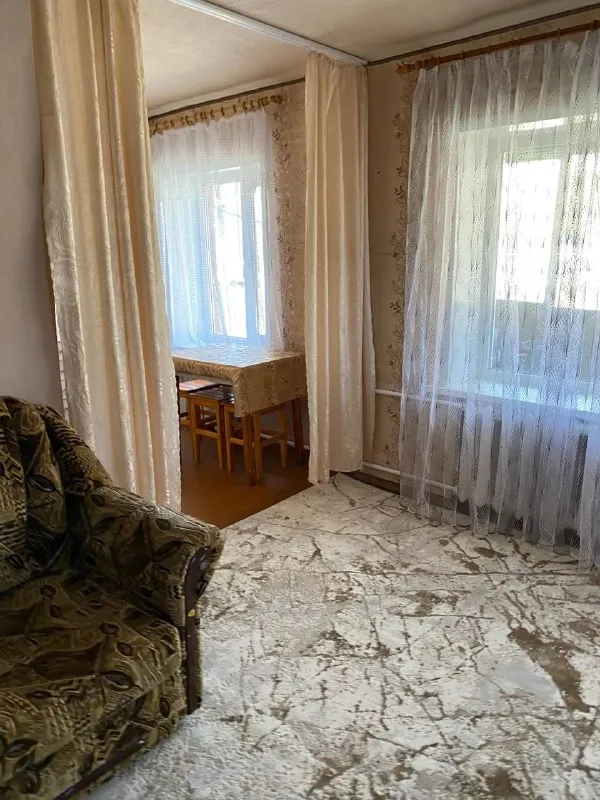 ‼️продажа квартиры‼️ 🏡продаётся трёхкомнатная квартира петровский район 🗺г. донецк днр ул. ревякина 30 ✅этажность–2/2 жилого дома ✅общая площадь–44 м2 ✅спальные комнаты небольшие ✅сантехника, трубы, проводка новые ✅выполнен косметический ремонт в спальне утеплены стены ✅санузел совмещенный, выложен кафелем, имеется стиральная машинка ✅в зале есть кладовая ✅балкон 🧾документы готовы 🔥собственник 💴цена: 2🍋500.000 руб ☎️+7(949) 043-07-22 ирина недвижимость днр - фотография - 7