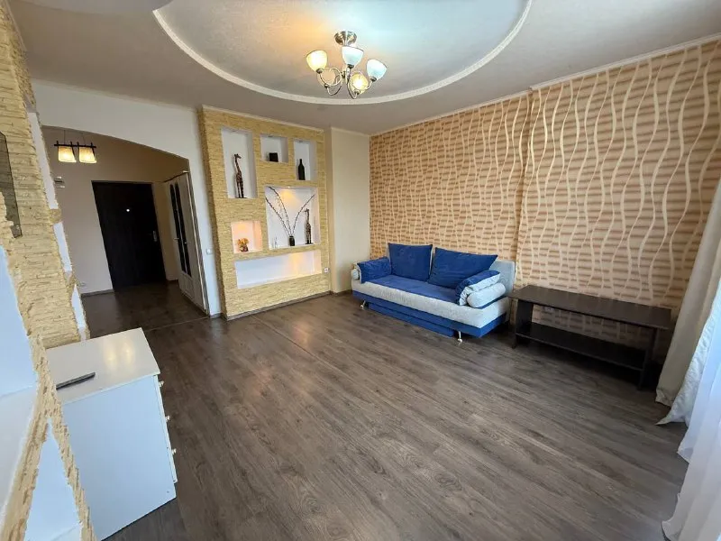 продам однокомнатную квартиру 🌇донецк, в новострое  - киевский район, ул. миронова 15/ ветка📍 ✅крупногабаритная квартира ✅консьерж, паркинг ✅закрытая территория ✅просторный санузел ✅в квартире очень тепло ✅бойлер - фотография - 2