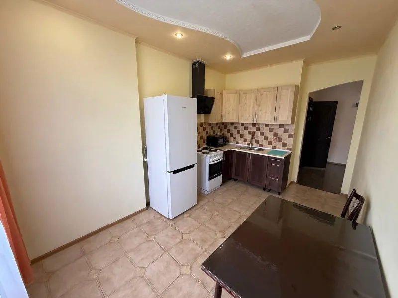 продам однокомнатную квартиру 🌇донецк, в новострое  - киевский район, ул. миронова 15/ ветка📍 ✅крупногабаритная квартира ✅консьерж, паркинг ✅закрытая территория ✅просторный санузел ✅в квартире очень тепло ✅бойлер - фотография - 4