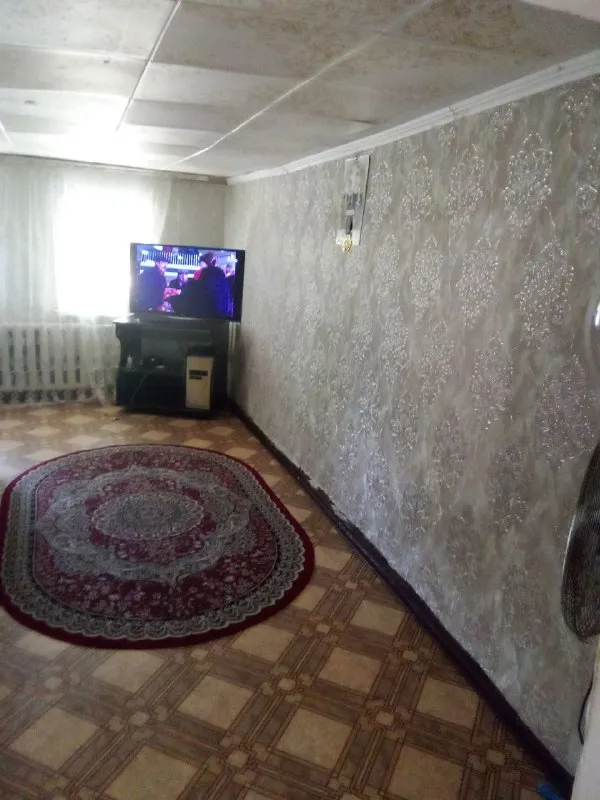 ‼️продажа дома‼️ 🏡продаётся 3-х комнатный дом ленинский р-н🗺г. донецк днр парк щербакова ✅газ, вода, центральная канализация 🔥собственник 💴цена: 2🍋500.000 рублей 📞все подробности по телефону; ☎️+7(949) 895-50-92 виталий недвижимость днр - фотография - 8