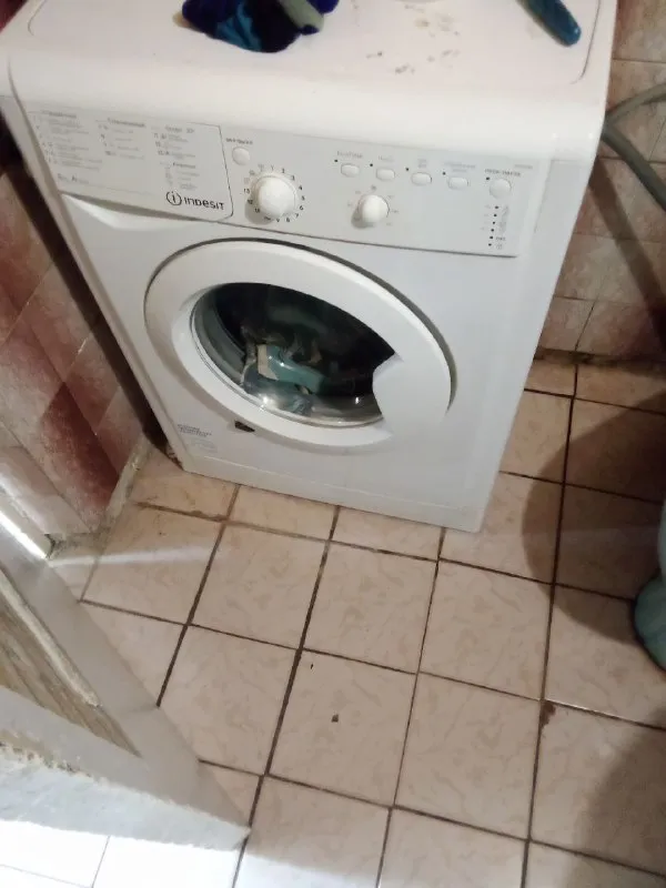 ‼️продажа дома‼️ 🏡продаётся 3-х комнатный дом ленинский р-н🗺г. донецк днр парк щербакова ✅газ, вода, центральная канализация 🔥собственник 💴цена: 2🍋500.000 рублей 📞все подробности по телефону; ☎️+7(949) 895-50-92 виталий недвижимость днр - фотография - 9