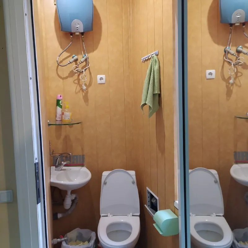 ‼️продажа офиса‼️ 🏡продажа двухкомнатная квартира, переоборудованная под офис🗺г. донецк днр ✅общая площадь–48 м2 ✅с отдельным входом в калининском районе, пр. павших коммунаров ✅ориентир мотодром, контур состояние отличное, фото реальные ✅во дворе большая стоянка дом находится на пересечении ул. левобережной и павших коммунаров 🧾документы готовы 🔥собственник 💴цена: 6🍋000.000 рублей 📞все вопросы по телефону; ☎️+7(949) 359-77-57 недвижимость днр - фотография - 8