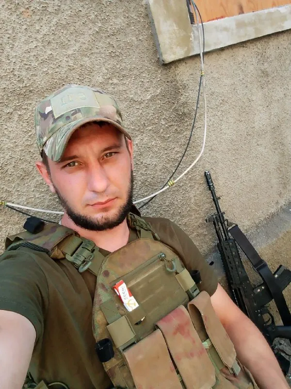 помогите 🆘 найти человека❗️ назаров сергей юрьевич недавно снял квартиру в донецке возможно кто то из риэлторов, либо собственников сдал жилье если владеете какой либо информацией обращайтесь пожалуйста по номеру телефона +79498082877 дмитрий - фотография - 1