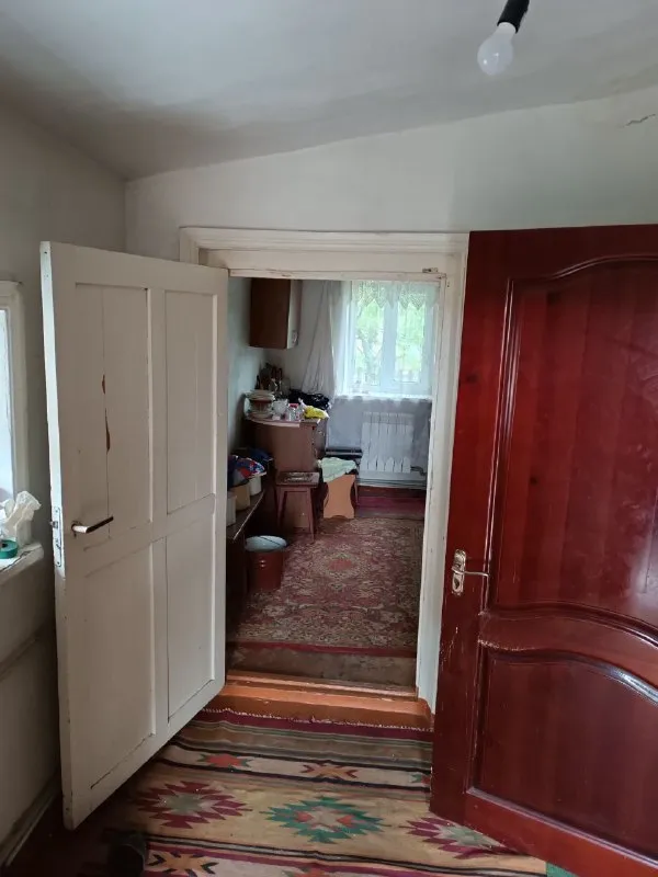 продам ⛽ газифицированый дом 🌇пос. землянки, ул. шевченко. 📍 🏡хороший, добротный дом. ✅площадь 65м². 3 комнаты + комната под санузел, + кухня, + коридор. 🔥новый газовый двухконтурный котёл, новое отопление (радиаторы новые). ✅везде пластиковые окна. ❗️очень тёплый дом. 💦вода круглосуточно с большим напором!!! во дворе большой, добротный погреб, + летняя кухня, + са. .. moji/40/f09f9a8c. png')">🚌до остановки 1 минута. 🛍магазины возле дома. 📑документы готовы к продаже, прописаных и долгов нет. 💰стоимость 2 000 000 ₽ вся детальная информация по телефону, вышлю много фото. 📲☎️+79493823418 инна подписаться | дать объявление - фотография - 7