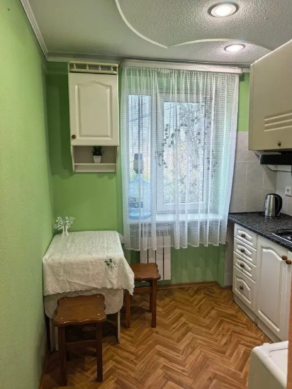 ‼️продажа квартиры‼️ 🏡продаётся 2-двухкомнатная квартира киевский р-н г. донецк днр ул. щорса, 96 ✅квартира в хорошем состоянии, с современным ремонтом ✅мебель и бытовая техника остаётся ✅рядом детский садик, школа, магазины ✅хорошая транспортная развязка 🧾документы готовы 🔥собственник 💴цена: 6🍋300.000 рублей ☎️+7(949) 316-19-27 недвижимость днр - фотография - 4