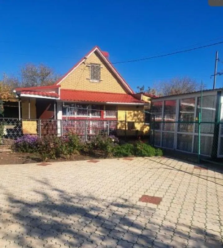 сдается роскошный двухуровневый дом 🏠 с 3 комнатами 🏙️ донецк, в пролетарском районе на улице 6 капи... - фотография