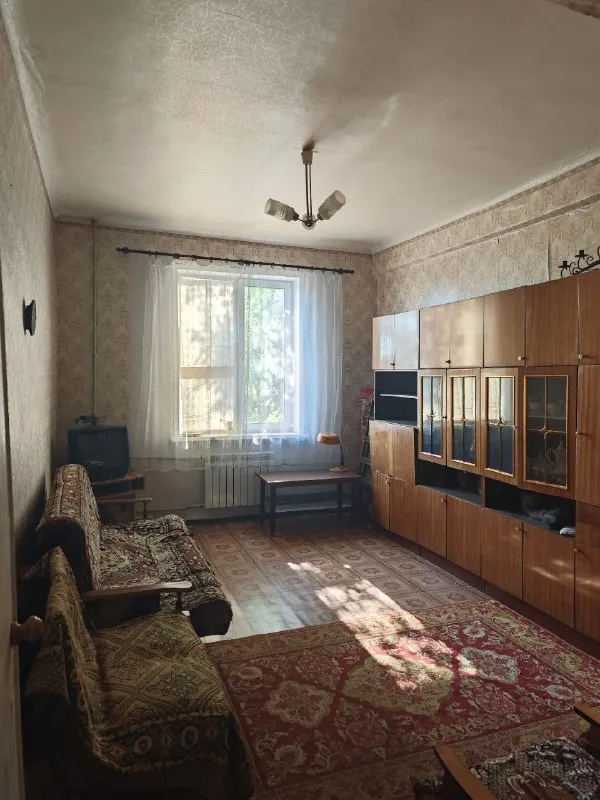 ‼️продажа квартиры‼️ 🏡продажа 2-двухкомнатная квартира г. макеевка днр мкр-н восточный ✅этажность–2/3 жилого дома ✅общая площадь–48.5 м2 ✅окна пластиковые, новые радиаторы отопления, трубы отопления, водоснабжения пластиковые комнаты и санузел раздельные ✅рядом 8 школа, детский садик, остановка общественного транспорта, магазины 🧾документы готовы 🔥собственник 💴цена: 2🍋500.000 рублей ☎️+7(949) 318-12-89 📨подписаться - фотография - 2