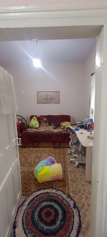 ‼️‼️продам дом‼️‼️ дом финский 3,2 млн. руб 📍возле ленинского ровд ( суд) газ, ванна, туалет, пластиковые окна. газовое отопления, газовая колонка!!!! 3комнаты, кухня, санузел, котельная, веранда, есть мансардный этаж( без отделки). можно увеличить жилую площадь. небольшой двор, гараж, хозпостройки. плодовые 🌳🌳 деревья документы готовы, +7(949)36-77-907 татьяна александровна - фотография - 4