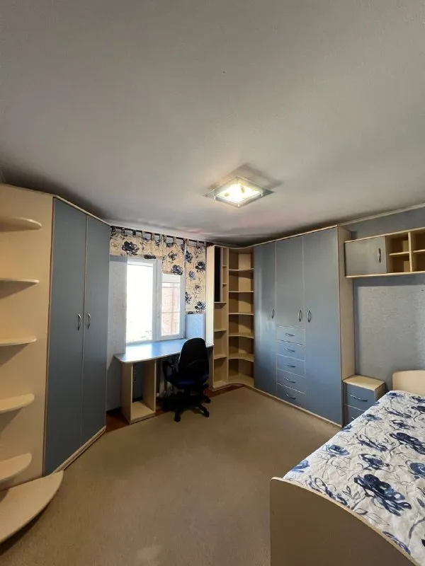 продажа 3х комнатной квартиры 🌇донецк в ворошиловском районе. центр-проспект 25-летия ркка📍 📍лучшая локация города ✅общая площадь 65 кв м ✅комнаты раздельные ✅большой балкон, лоджия ✅квартира теплая ✅этажность дома 7/10 - фотография - 6