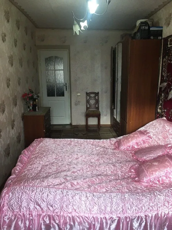 ‼️продажа квартиры‼️ 🏡продается 3-трехкомнатная 🗺г. енакиево днр (состояние жилое) центр города рядом с администрацией ✅этажность–5/5 жилого дома ✅площадь квартиры–60 м2 🧾документы рф, без долгов 🔥собственник 💴цена: 2🍋400.000 рублей возможен торг‼️ 📲подробности по телефону; ☎️+7(949) 432-93-36 ирина 📨подписаться - фотография - 6