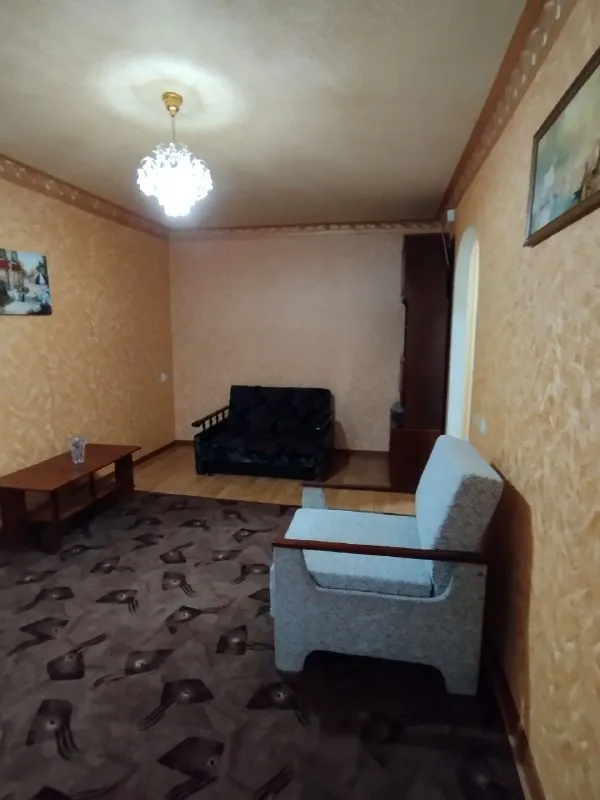 долгосрочная аренда 1 - комнатная квартира, переулок россини (донецк сити) ☝️☝️☝️ в киевском районе. на 4 - м этаже 5 - ти этажного дома. ✅ общая площадь, 30,8 кв. м. ✅ вода по графику и очень хорошее давление, есть накопительный бак с насосом и клапан ограничения доступа воды. ✅ газовая колонка работает отлично. ✅ квартира очень тёплая 👍 ⚡️ 25000 рб+ показания счётчика э/э и вода м. т. + 7949-437-70-73 - фотография - 6