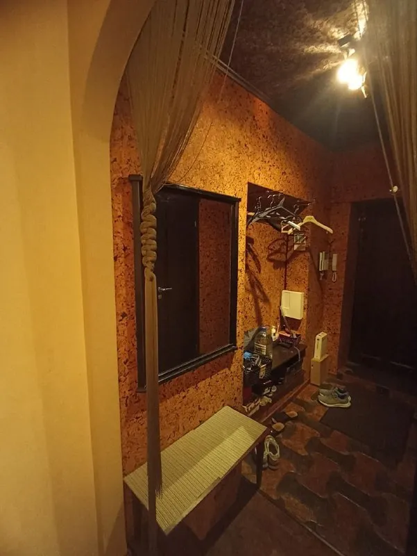 сдам 2 комн. ворошиловский р-н проспект гринкевича. 35000 рубл. отличное состояние. вся мебель, быттехника. машинка/ автомат, холодильник, кондиционер. 1 /5 развита инфраструктура. рядом парковая зона, магазины, остановка, в шаговой доступности драмтеатр, бульвар пушкина. +79493928704, +79493928706, телеграм, max - фотография - 5